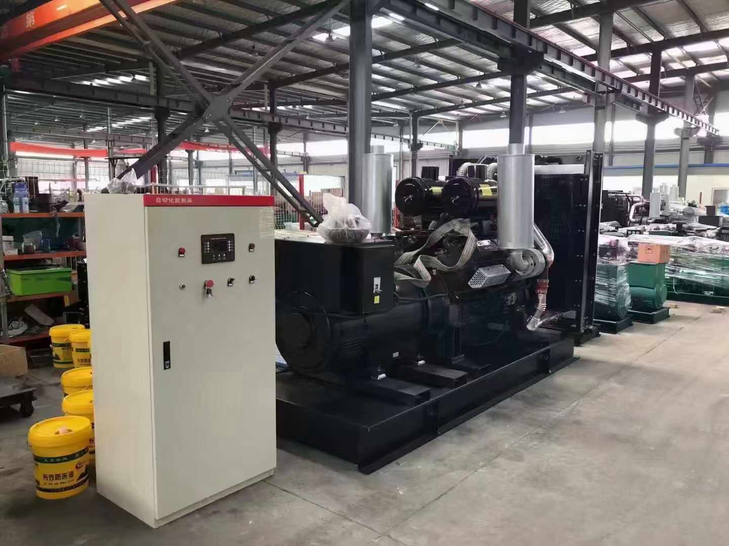 蒸湘发电机2000kVA 负载需要多大的电缆？